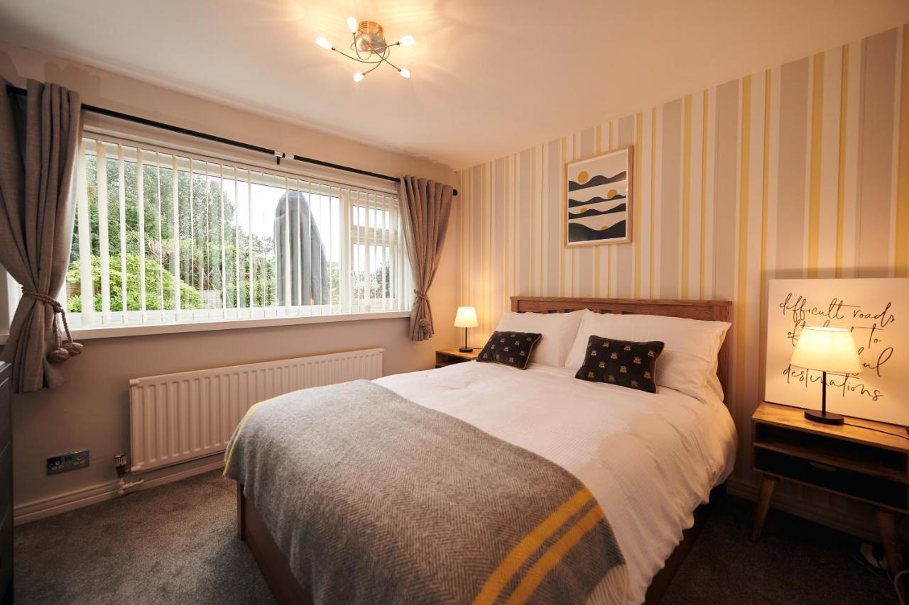 Sea Gem- Beautiful Family Home With Stunning Sea Views & Garden Tenby Esterno foto