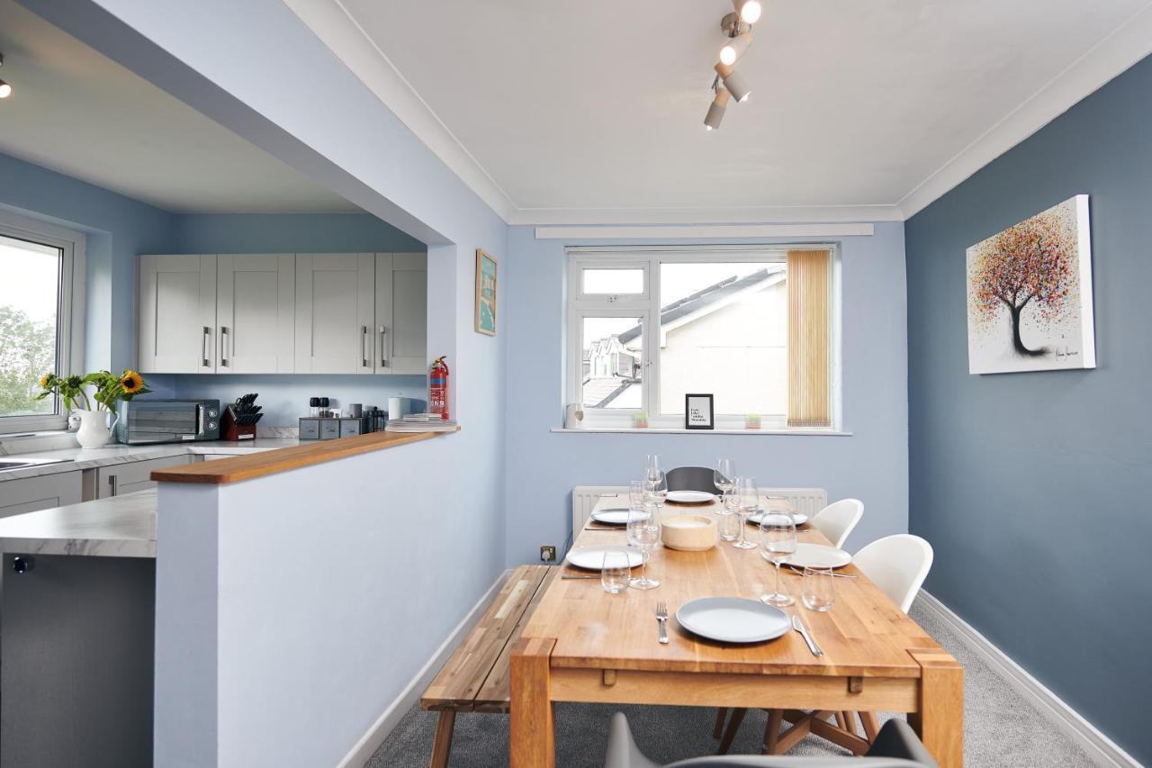 Sea Gem- Beautiful Family Home With Stunning Sea Views & Garden Tenby Esterno foto