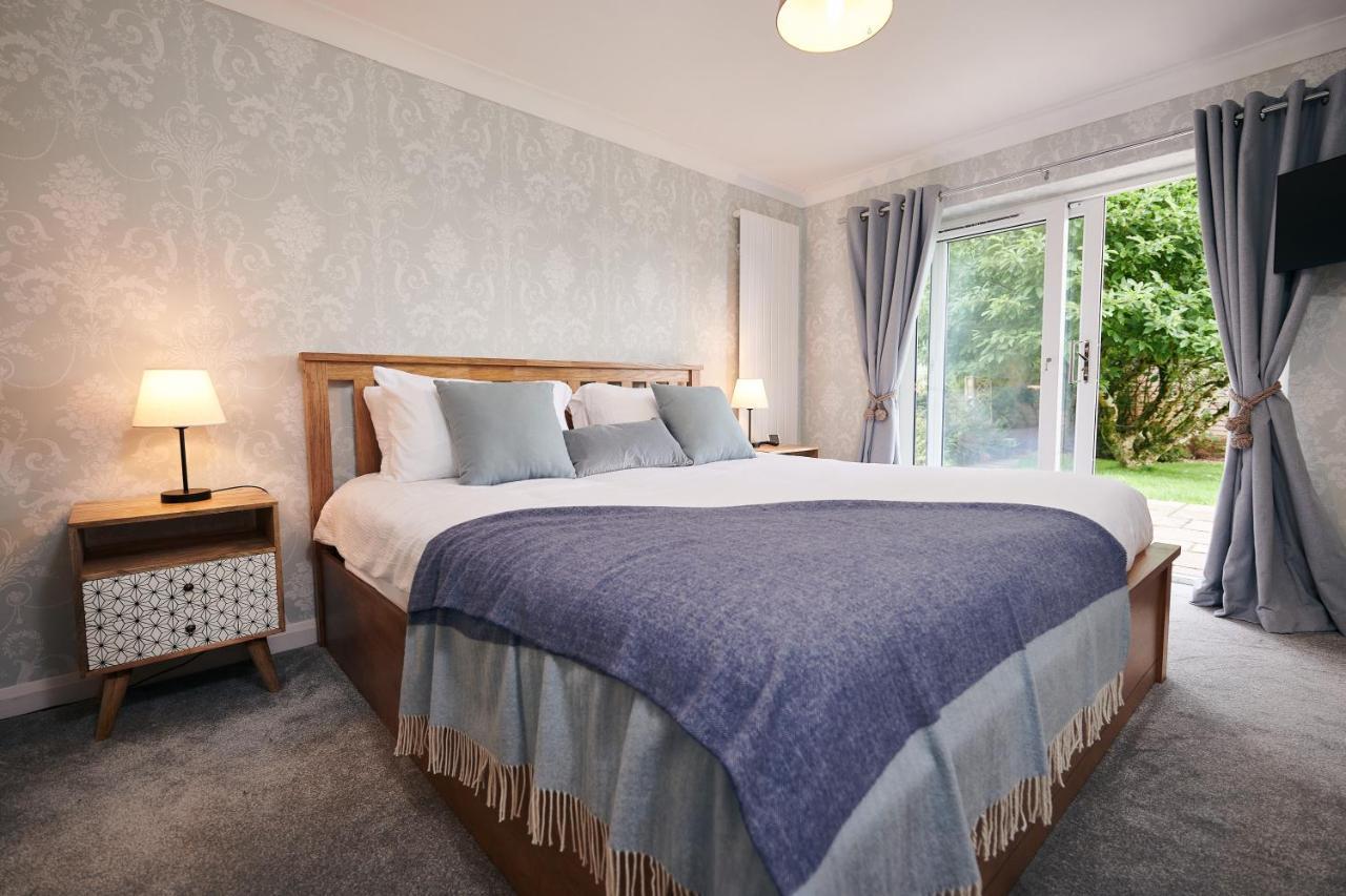 Sea Gem- Beautiful Family Home With Stunning Sea Views & Garden Tenby Esterno foto