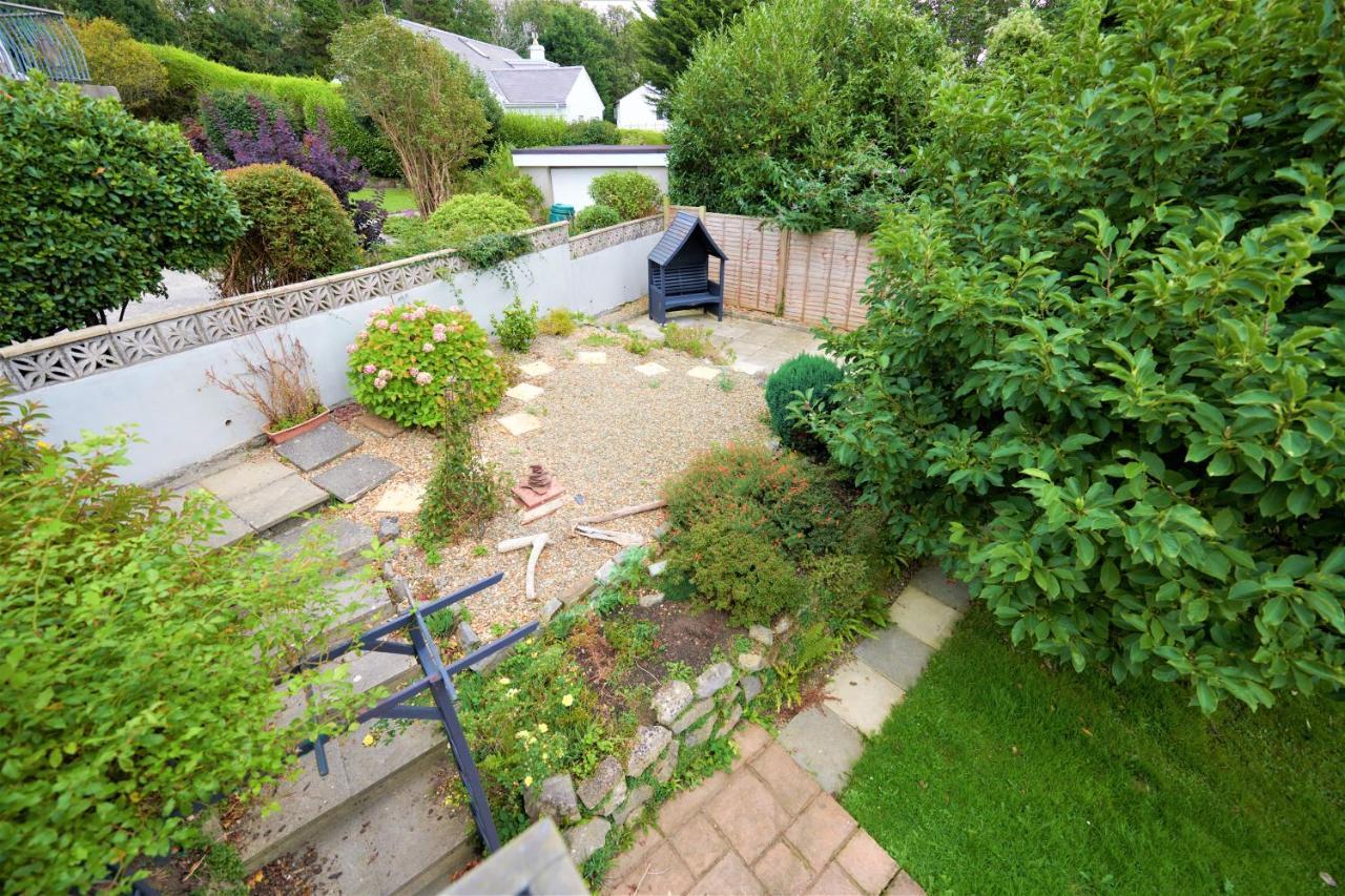 Sea Gem- Beautiful Family Home With Stunning Sea Views & Garden Tenby Esterno foto