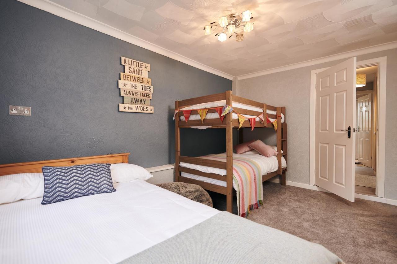 Sea Gem- Beautiful Family Home With Stunning Sea Views & Garden Tenby Esterno foto