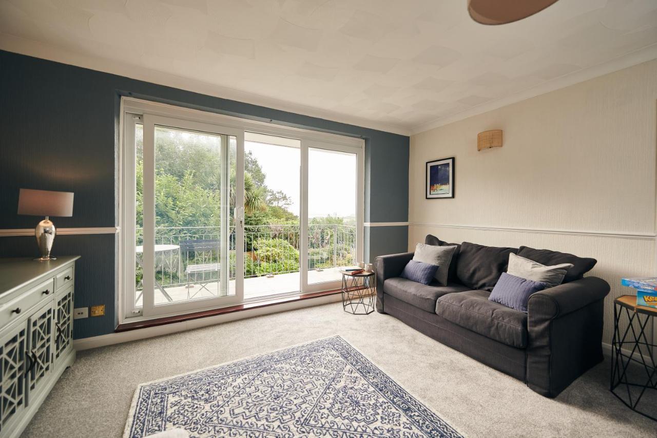 Sea Gem- Beautiful Family Home With Stunning Sea Views & Garden Tenby Esterno foto